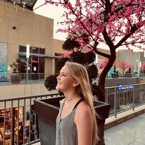 Meet your Posher, Hope